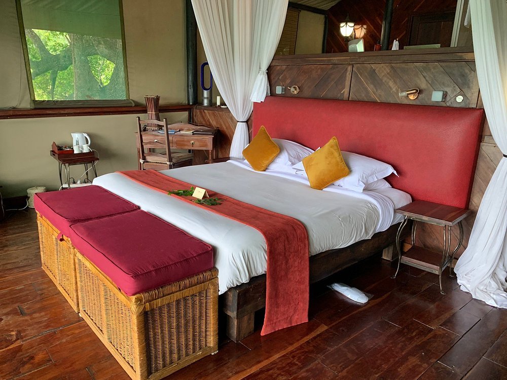 Tinswalo Siankaba December Promo - Image 3